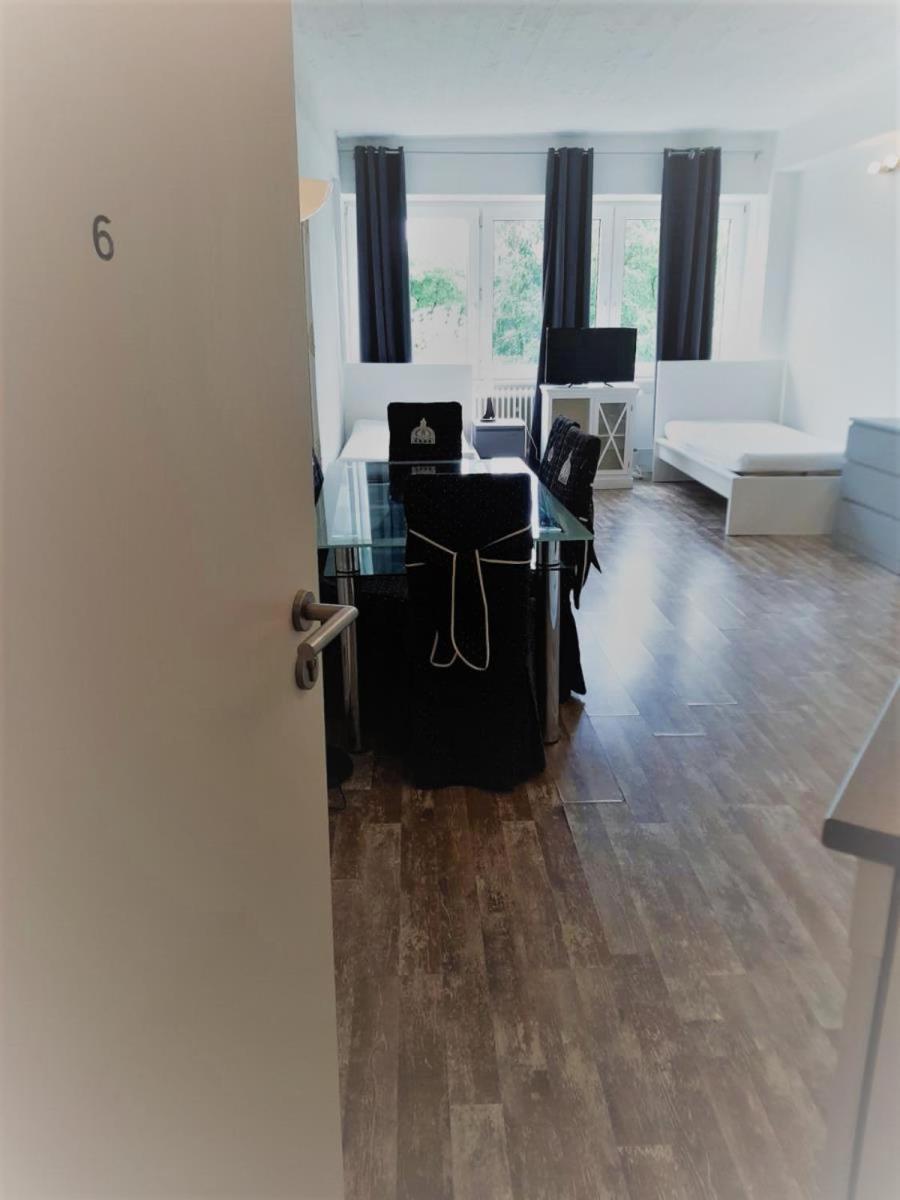 Mehrbett-Apartment 6 Citynah, Einfache Ausstattung Hamburk Exteriér fotografie