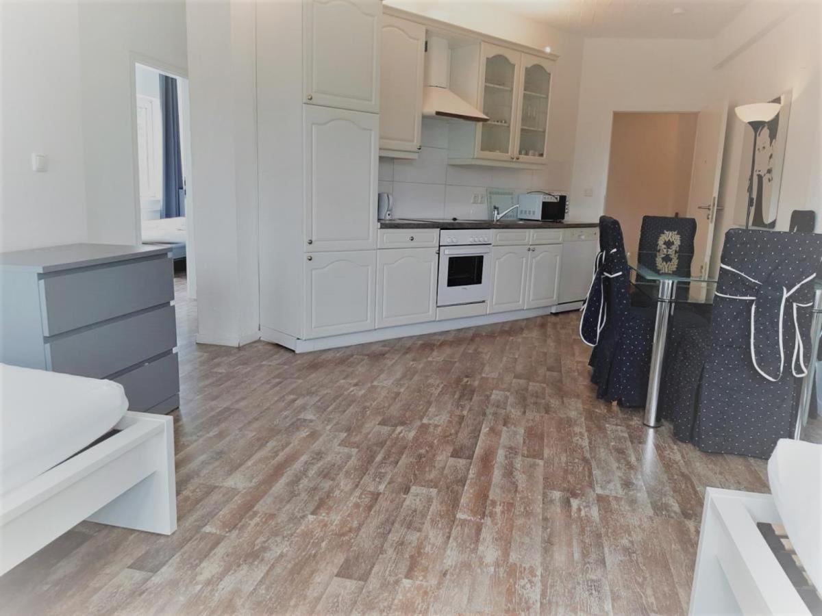 Mehrbett-Apartment 6 Citynah, Einfache Ausstattung Hamburk Exteriér fotografie